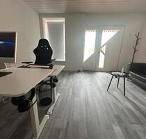 Bürofläche + Lager & 2 WCs - 300,00 EUR Kaltmiete, in Hohenhameln (PLZ: 31249)