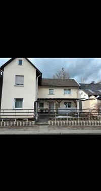 Foto - Einfamilienhaus im Zentrum - 950,00 EUR Kaltmiete,