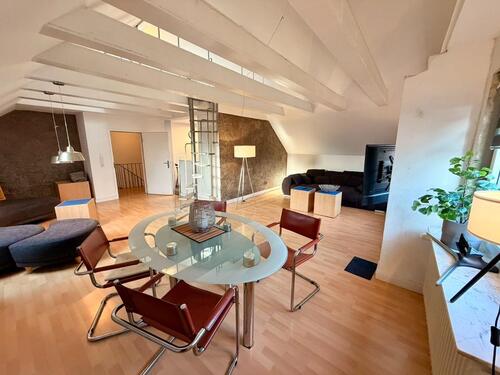 Foto - Helle Wohnung (114qm) eigener Garten (100qm) möbiliert