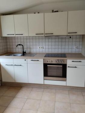 Foto - 3 Zimmer Wohnung mit Dachboden + Stellplatz ab sofort zu vermieten