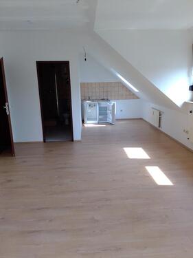 Foto - 1 Zimmer Dachgeschoßwohnung zur Miete in Darmstadt