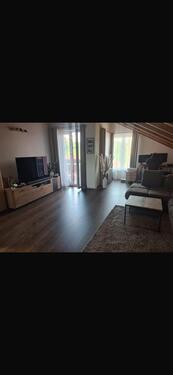 Foto - Großzügige 2 Zimmer - DG Wohnung mit sonnigem XL-Balkon