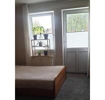 unmöblierte 1-Raum-EG-Wohnung mit EBK und Terrasse in Lübeck