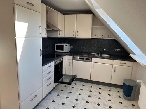 Foto - 2 Zimmer Dachgeschosswohnung Studioausbau (unmöbliertmöbliert)