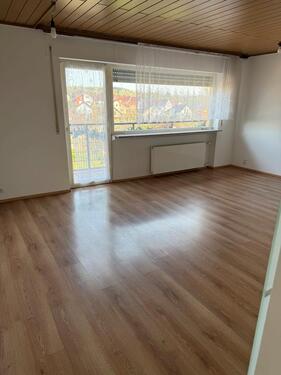 Foto - 3 Zimmer Mehrfamilienhaus, Wohnhaus in Oberderdingen