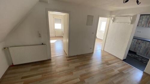 Foto - Dachgeschoßwohnung in Biblis zur Miete