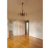 3 Zimmer Whg - sonnig, helle Altbauwohnung - Stadmitte Bretten