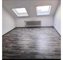3 Zimmer im Dachgeschoss in Gochsheim zu vermieten