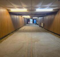 Lagerhalle, Warmhalle, Toiletten, Abluft, Neunkirchen