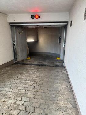 Foto - Tiefgaragenstellplatz zu vermieten - Ismaning