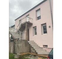 Wohnung zu vermieten - 650,00 EUR Kaltmiete, ca.  120,00 m² in Schmelz (PLZ: 66839)