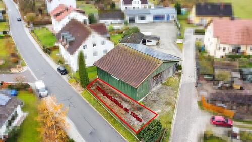 Foto - Stellplatz Parkplatz für Wohnwagen Wohnmobil Auto Boot Anhänger