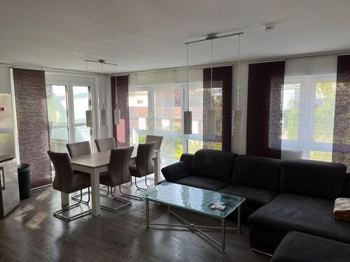 Foto - 3-Zimmer-Wohnung mit Einbauküche und Balkon in Lappersdorf