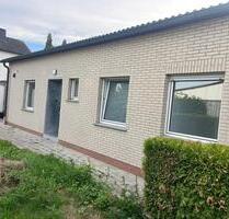 Bungalow mit Terasse in Unna - 1.490,00 EUR Kaltmiete, in Holzwickede (PLZ: 59439)