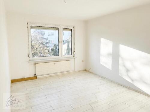 Foto - *** IHR NEUES ZUHAUSE WARTET – 3-RAUM-WOHNUNG IN ZEITHAIN MIT RENOVIERUNGSVORTEIL ZUR MIETE! ***