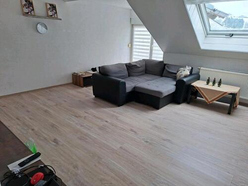 Foto - Dachgeschosswohnung - 500,00&nbsp;EUR Kaltmiete, ca.&nbsp; 60,00&nbsp;m&sup2;