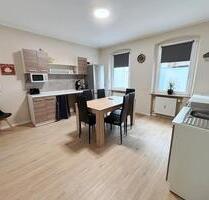 Haus mit 3 Wohneinheiten – ideal für Monteure & Firmen - Hof Christiansreuth