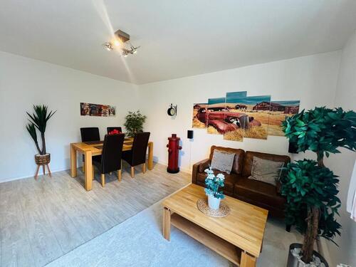 Foto - Stilvoll möblierte 2-Zimmer-Wohnung mit Balkon und Garage in zentraler Lage von Nürnberg