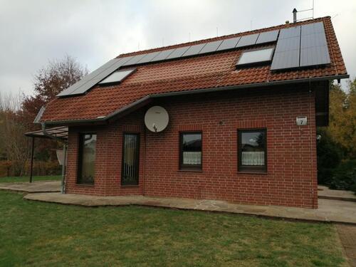 Foto - freistehendes EFH, neue Heizung, provisionsfrei!