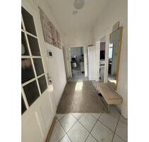 3 Zimmer Wohnung mit Garage bei Bedarf zu vermieten - Hameln Kernstadt