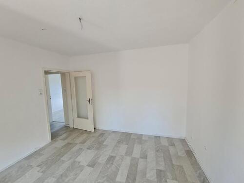 Foto - WG Zimmer im Haus Garten Balkon Badewanne NEU renoviert Einbauküc