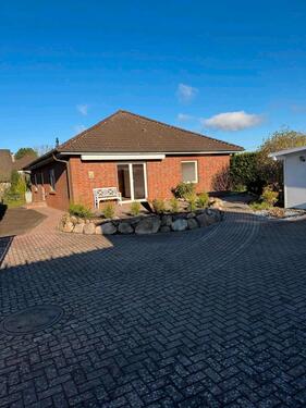 Foto - Einfamilienhaus zu vermieten. - 1.500,00 EUR Kaltmiete,