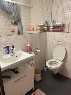 Foto - Studentenwohnheim (nur Studenten + Bafögbescheid)