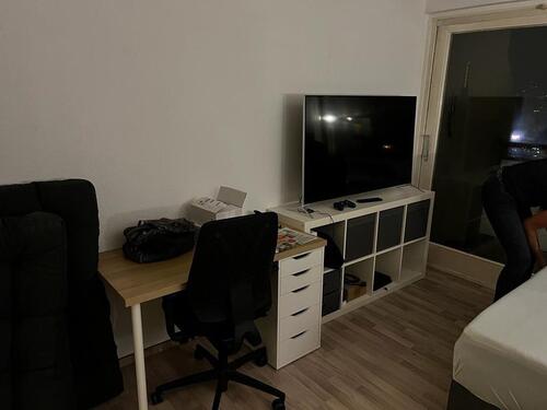 Foto - 1 Zimmer Wohnung mit Balkon - 430,00 EUR Kaltmiete,