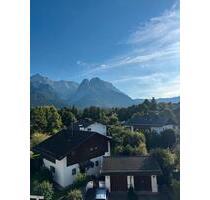 Sonnige 2 Zimmer Dachgeschosswohnung mit Zugspitzblick - Garmisch-Partenkirchen Breitenau