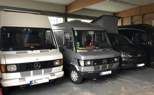 Foto - Hallenstellplätze zu vermieten - 50,00&nbsp;EUR Miete,