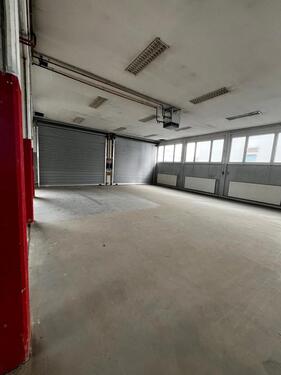 Foto - attraktive Lagerhalle Gewerbehalle in zentraler Lage 230m²