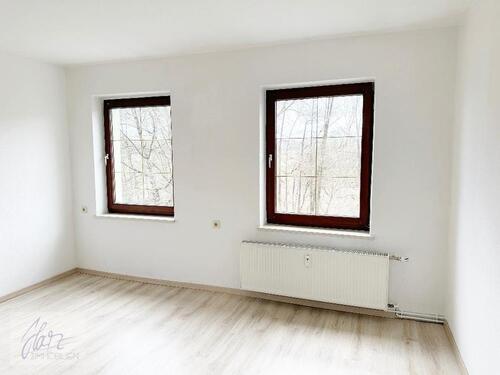 Foto - ***WOHNEN IM GRÜNEN*** – Komfortabel, ruhig und familienfreundlich... 3-Raumwohnung mit Tageslichtbad und opionaler Einbauküche ab sofort zu vermieten