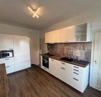 6-Zimmer-Wohnung mit eigener Terrasse und Garten in Griesheim - Darmstadt Darmstadt-Nord 6-Zimmer-Wohnung mit eigener Terrasse und Garten in Griesheim - Darmstadt Darmstadt-Nord