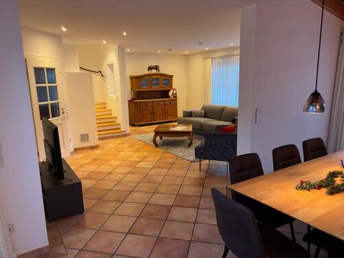 Foto - Exklusive Doppelhaushälfte ( optional auch möbliert )