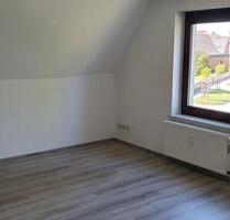 Moderne 2-Raum-DG-Wohnung (64 m²) mit Einbauküche in Rehna