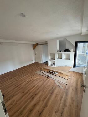 Foto - Single Wohnung 2 Zimmer - 500,00&nbsp;EUR Kaltmiete, ca.&nbsp; 50,00&nbsp;m&sup2;