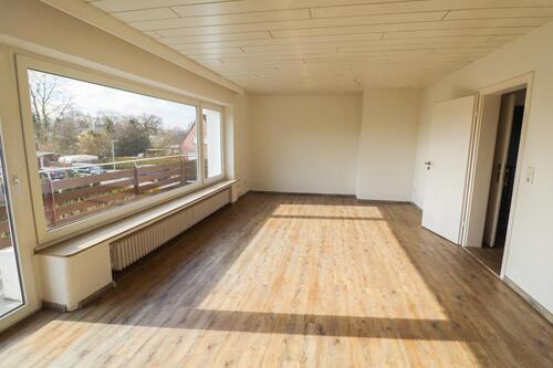 Foto - Moderne 3-Zimmer Wohnung mit Balkon in RastedeWahnbek!