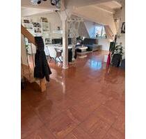 Attraktive Maisonette-Wohnung im Herzen von Alt-Weil - Weil am Rhein Attraktive Maisonette-Wohnung im Herzen von Alt-Weil - Weil am Rhein