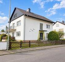 Mehrfamilienhaus zu vermieten 2 Garagen in bester Lage - Limeshain