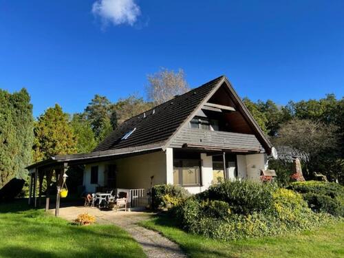 Foto - gepflegtes Einfamilienhaus mit 2 WE