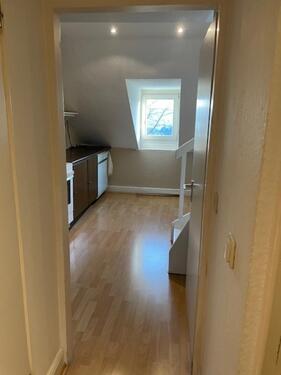 Foto - 1 Zimmer Dachgeschoßwohnung zur Miete in Wuppertal