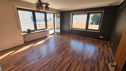 Foto - Helle 3-Zimmer-Wohnung, Stadtmitte mit riesen BalkonTiefgarage