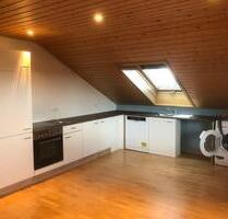 Attraktive 2-Zimmer-DG-Wohnung in Waldenburg