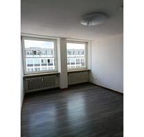 1 Zimmer Wohnung in Nürnberg - 750,00&nbsp;EUR Kaltmiete, ca.&nbsp; 38,00&nbsp;m&sup2; in Nürnberg (PLZ: 90461) Hasenbuck