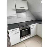Sehr schöne kleine Dachgeschosswohnung in Möllenbeck zu vermieten - Extertal