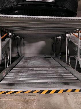 Foto - Vermietung Tiefgaragenstellplatz Feuerbacher Straße, Leonberg