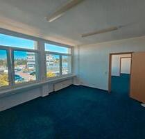 Ruhiges Büro ⭐ 3 Räume 45m² | AtelierVereinsräume in Chemnitz Ruhiges Büro ⭐ 3 Räume 45m² | AtelierVereinsräume in Chemnitz