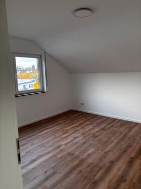 Foto - 84qm-DG-Wohnung in Ransbach-Baumbach zu vermieten