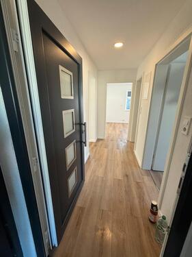 Foto - Moderne 4-Zimmer-Wohnung - 1.360,00&nbsp;EUR Kaltmiete, ca.&nbsp; 96,00&nbsp;m&sup2;