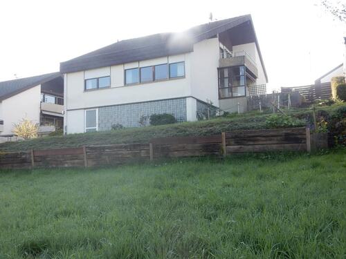 Foto - 7 Zimmer Einfamilienhaus in Reutlingen